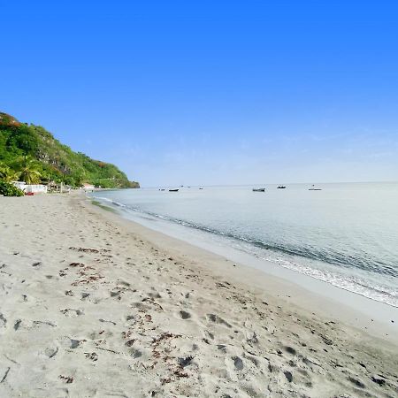 La Santa Clara - Studio Climatise Saint-Pierre Екстер'єр фото