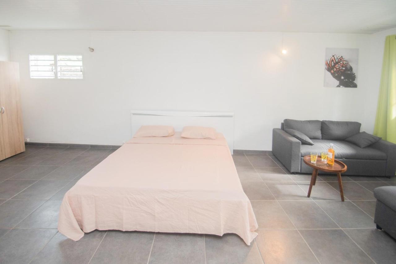 La Santa Clara - Studio Climatise Saint-Pierre Екстер'єр фото